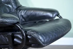 Pamono Norwegian Leather Swivel Chair from Skoghaug, 1960s><noscript><img width=