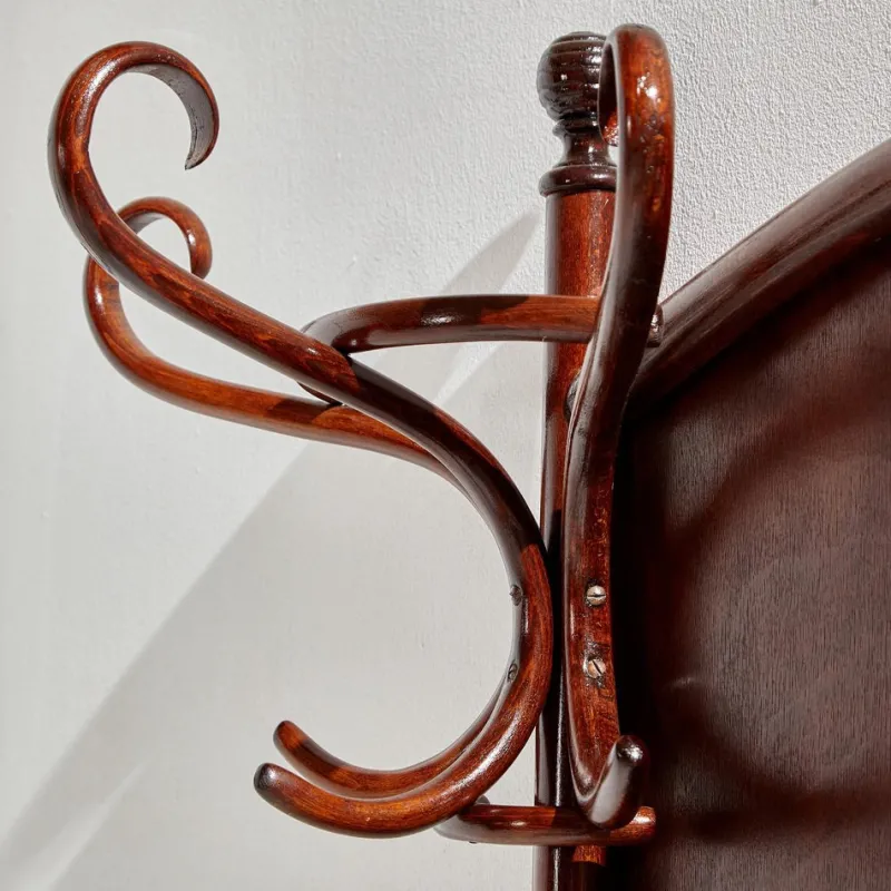 Discount Pamono Nr. 10904 Thonet Coat Stand, 1970s