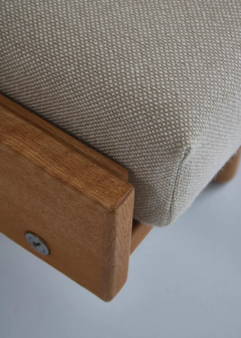 Pamono Oak and Rattan GE7 Daybed by Hans J. Wegner for GETAMA> Daybeds & Chaises Lounges