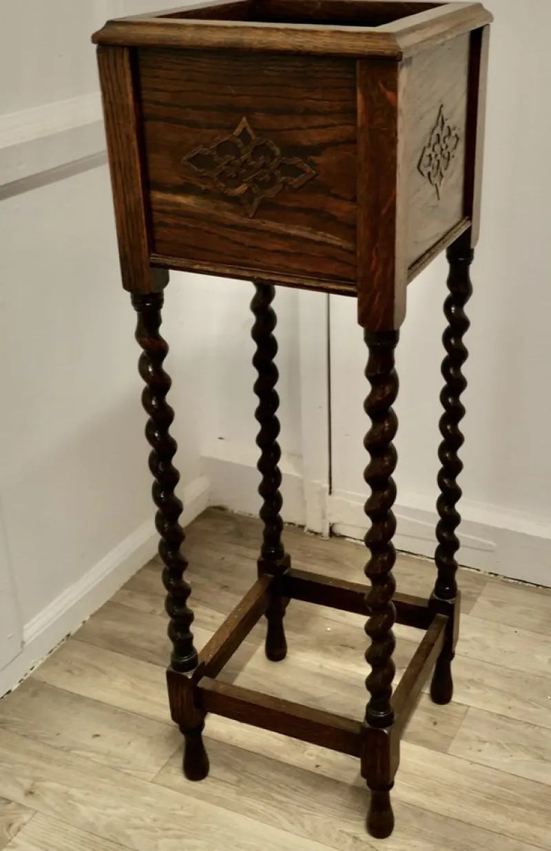 Pamono Oak Barley Twist Planter, 1890s> Planters And Jardiniere