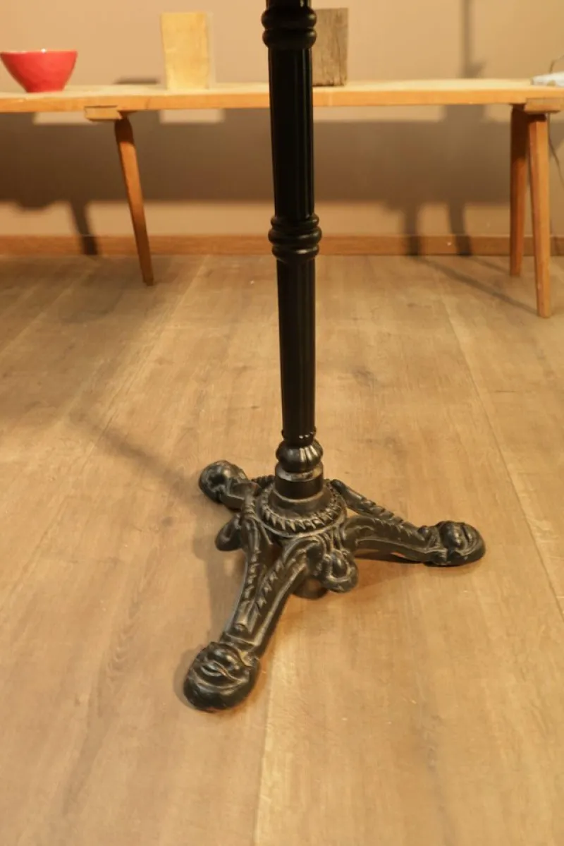 Pamono Oak Bistro Table with Cast Iron Base> Garden Tables
