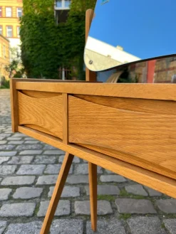 Pamono Oak Dressing Table by Arne Vodder><noscript><img width=