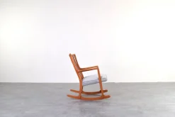 Online Pamono Oak Ml33 Rocking Chair by Hans J. Wegner for A/S Mikael Laursen, 1950s
