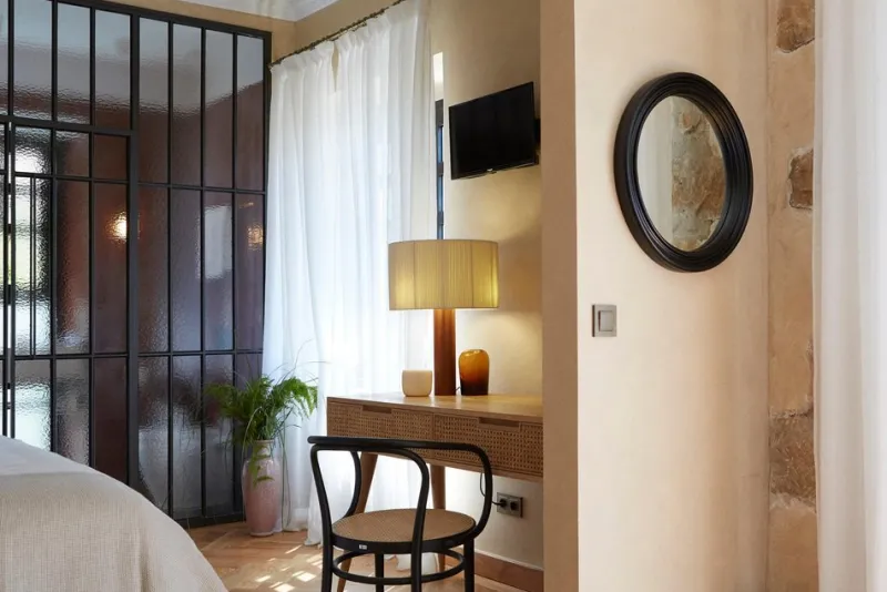 New Pamono Oak Moragas Table Lamp by Antoni De Moragas Gallissà