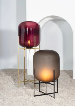 Online Pamono Oda Small Amber Black Table Lamp from Pulpo