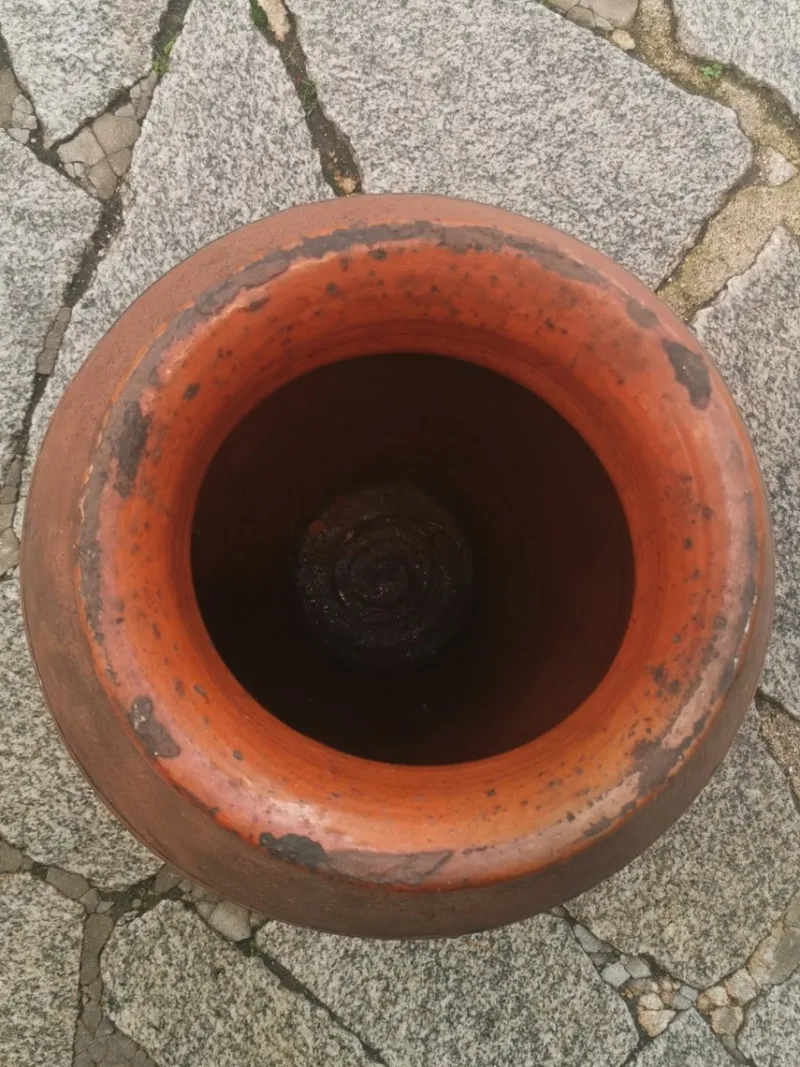 Pamono Olive Oil Pot, 1890s> Garden Accessories