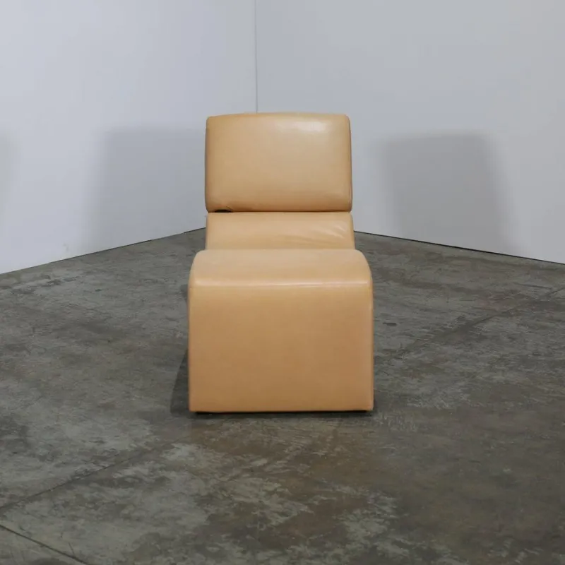 Outlet Pamono Onda Chaise Longue in Leather from Cor