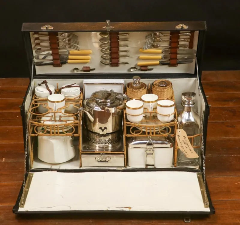 Outlet Pamono One Picnic Trunk by Scott and Sons for Bentley, 1930s