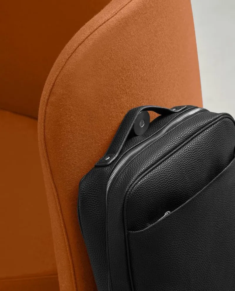 Pamono Only Ju Relax Pod Seating with Oak Shelf and USB Socket by Quinti Sedute> Seating