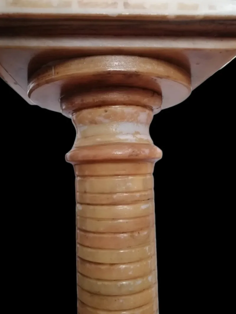 Pamono Onyx Columns Worked in Layers, 1920s, Set of 2> Pedestals And Columns
