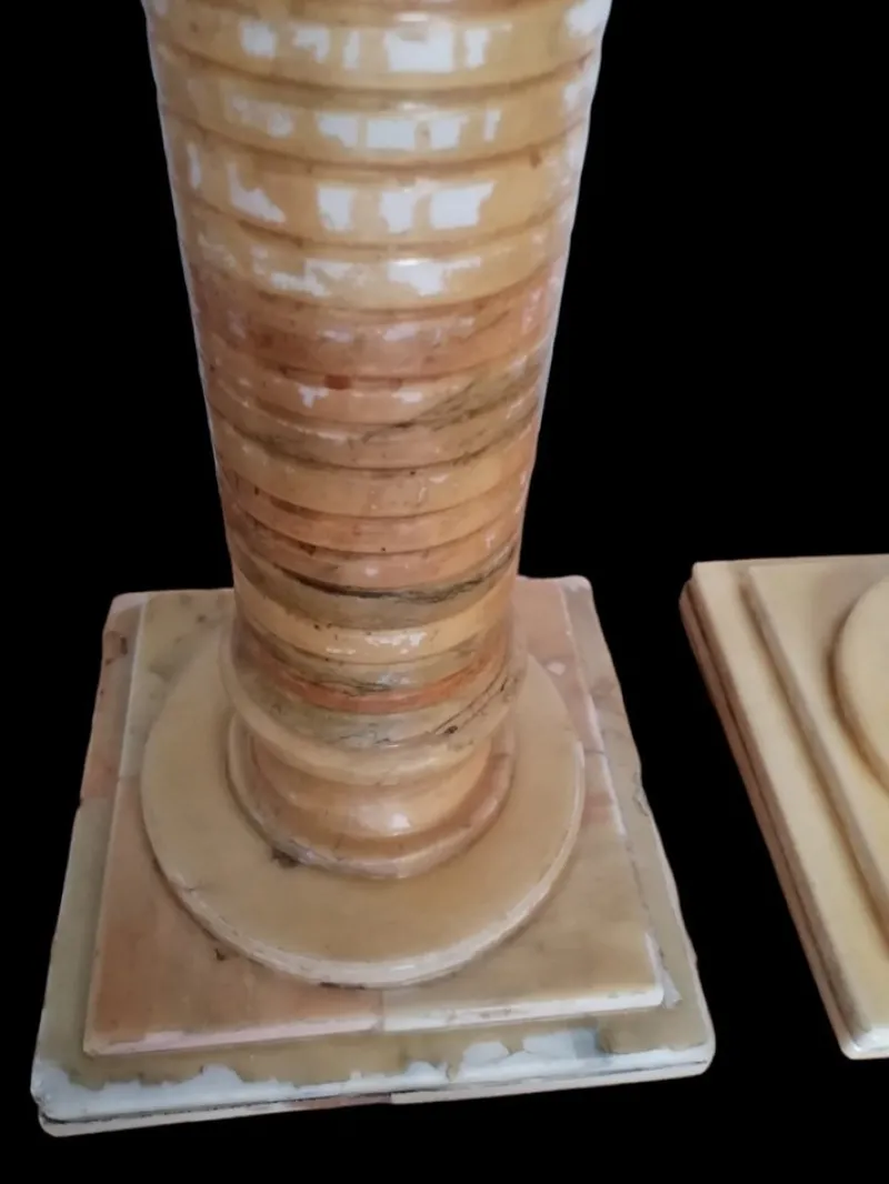 Pamono Onyx Columns Worked in Layers, 1920s, Set of 2> Pedestals And Columns