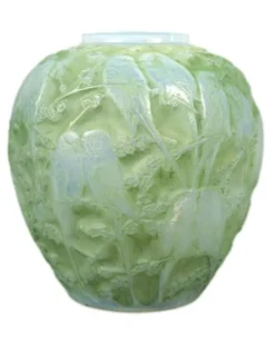 Pamono Opalescent Perruches Vase by René Lalique, 1919> Vases