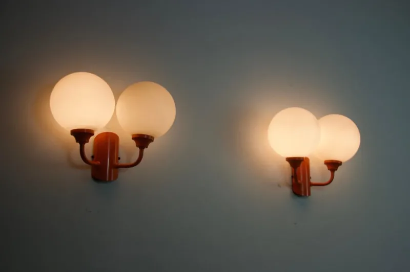 Pamono Orange Metal and Opaline Glass Wall Lamps, 1960s, Set of 2> Wall Lights & Sconces