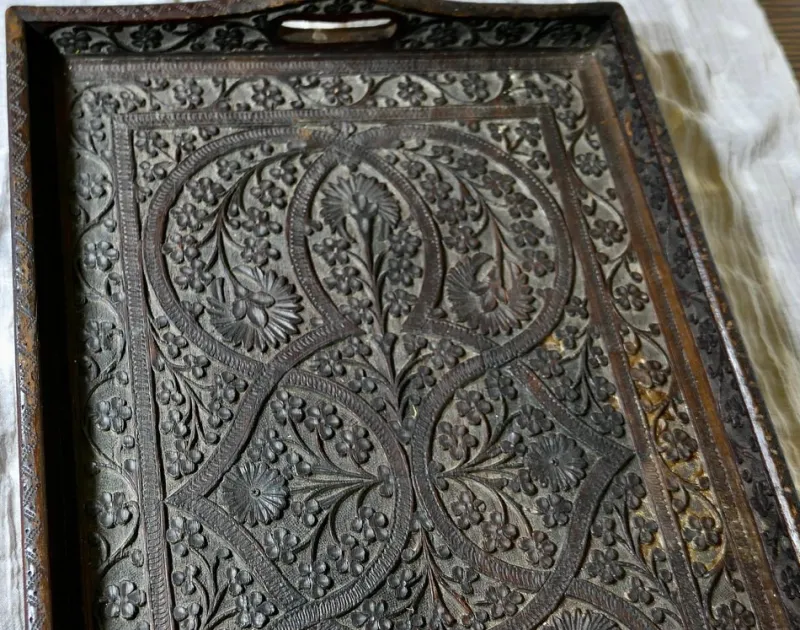 Discount Pamono Oriental Folk Art Carved Tray, 1900s