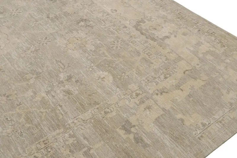 New Pamono Oushak Style Rug with Floral Pattern from R&K Principal Jahanshah Nazmiyal