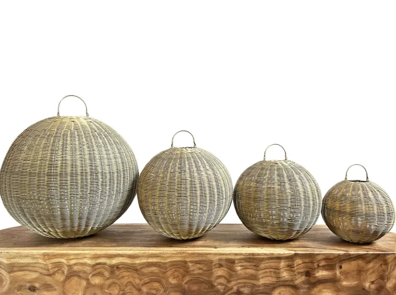 Hot Pamono Outdoor Faux Rattan Globe Lantern, 2010s