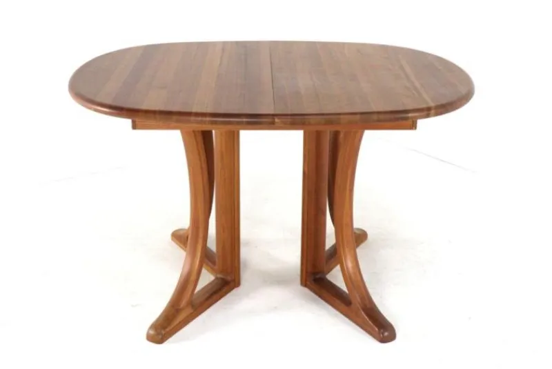 Outlet Pamono Oval Extendable Varde Dining Table
