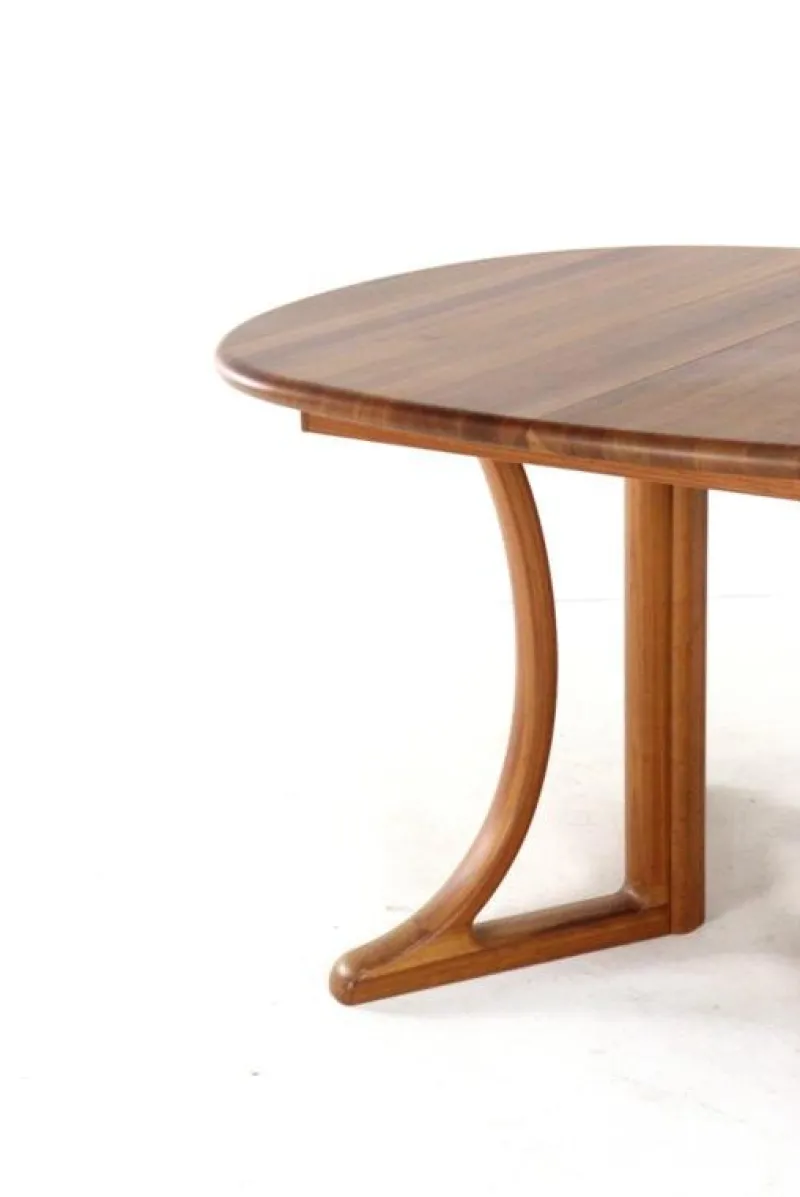 Outlet Pamono Oval Extendable Varde Dining Table