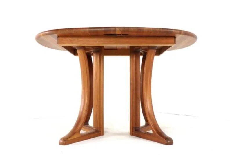 Outlet Pamono Oval Extendable Varde Dining Table