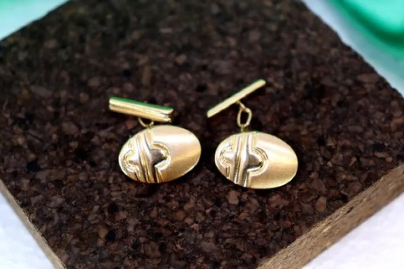 Pamono Oval Gold Cufflinks with Reliefs and Bands on the Crossbars, Set of 2> Cufflinks