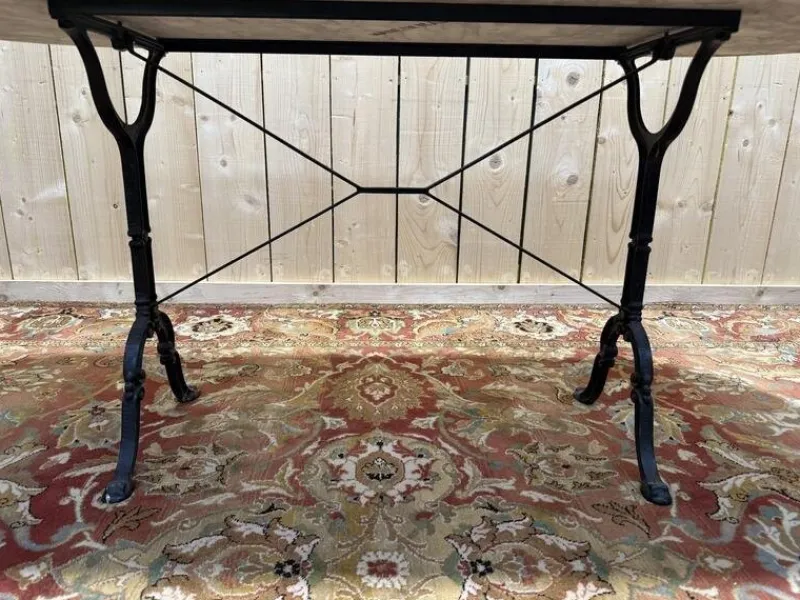 Pamono Oval Marble Bistro Table> Garden Tables