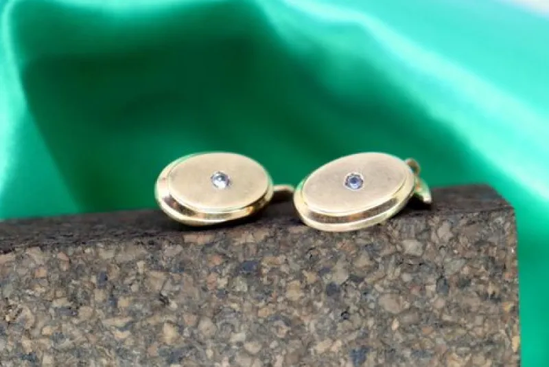 Hot Pamono Oval-Shaped Gold Cufflinks with Zirconias, Set of 2