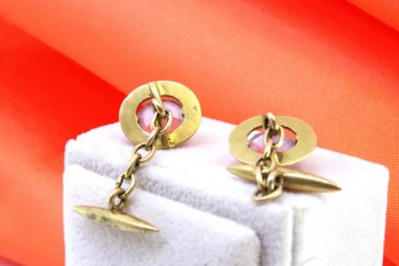 Pamono Oval-Shaped Gold Cufflinks with Reliefs and Amethysts, Set of 2> Cufflinks