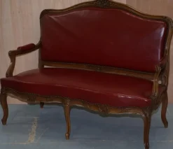 Pamono Oxblood Leather French Salon Armchairs & Sofa, Set of 3><noscript><img width=
