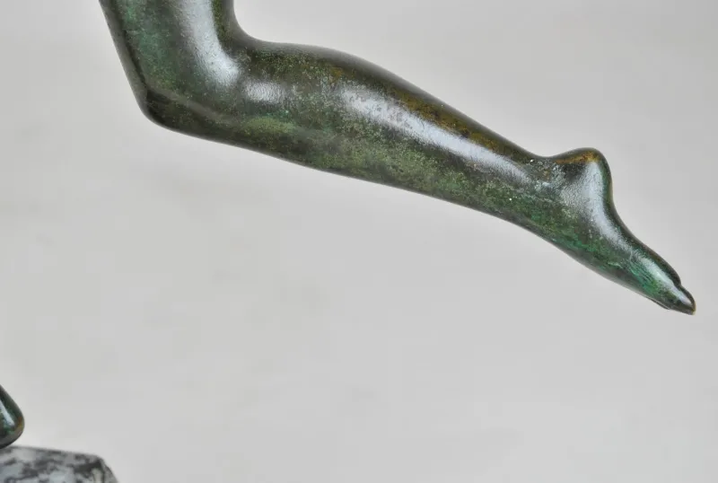 Outlet Pamono P Le Faguays, Art Deco Woman with Ball, 20th Century, Bronze