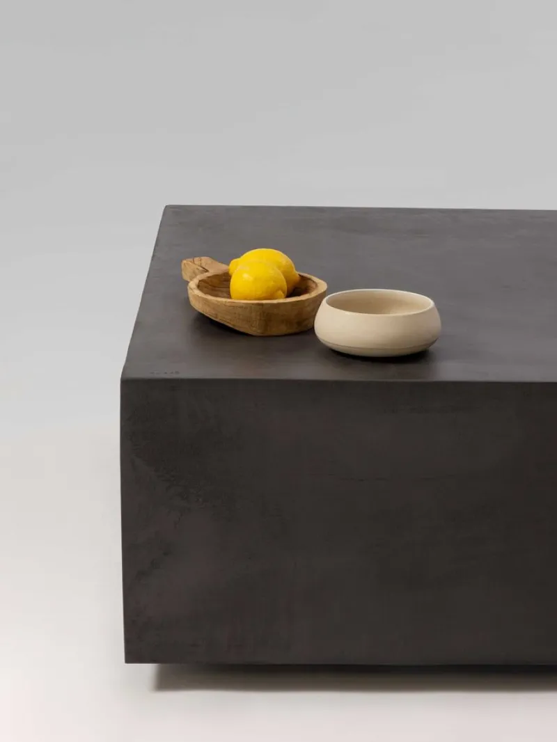Pamono Pablō Table from PLATŌ
