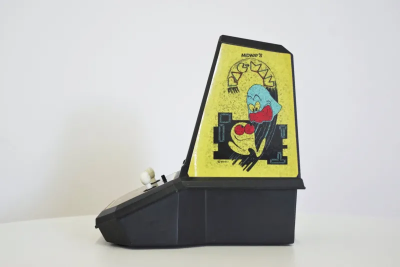 Pamono Pac-Man Arcade Minigame from Coleco, 1980s