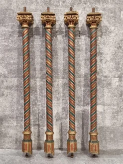 Sale Pamono Painted and Gilded Wood Corinthian Columns, Set of 4