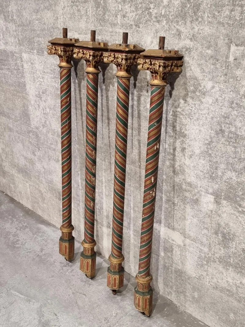 Sale Pamono Painted and Gilded Wood Corinthian Columns, Set of 4