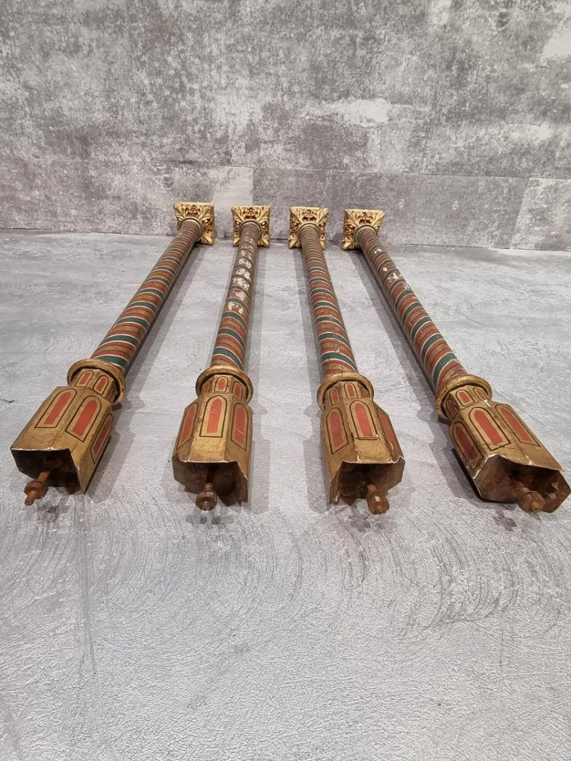 Sale Pamono Painted and Gilded Wood Corinthian Columns, Set of 4