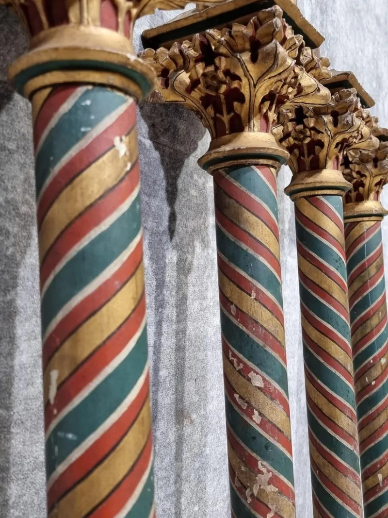 Sale Pamono Painted and Gilded Wood Corinthian Columns, Set of 4