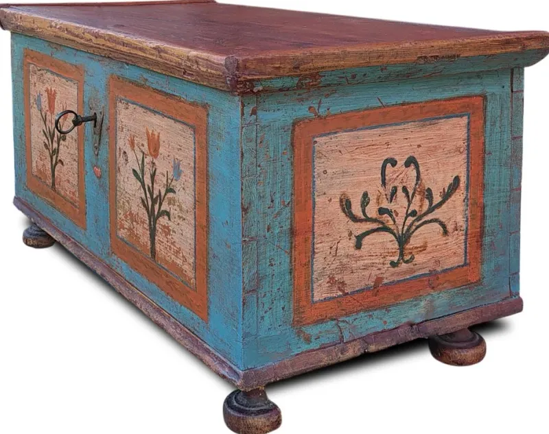 Pamono Painted Chest with Floral Motifs, 1810s