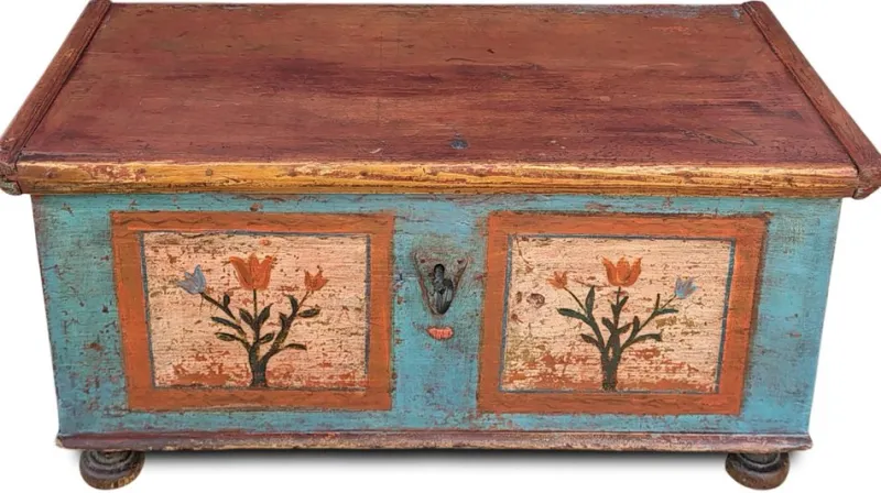Pamono Painted Chest with Floral Motifs, 1810s