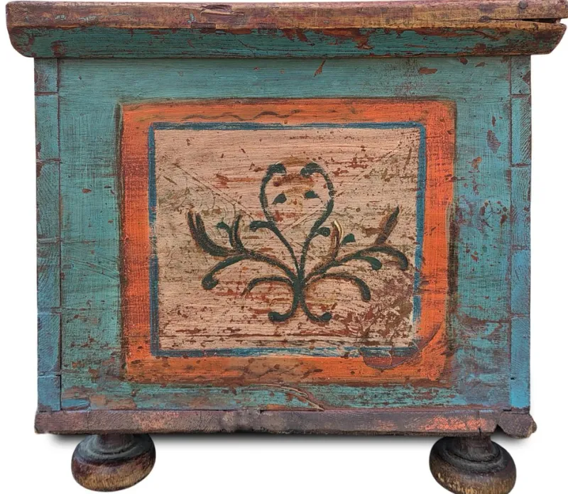 Pamono Painted Chest with Floral Motifs, 1810s