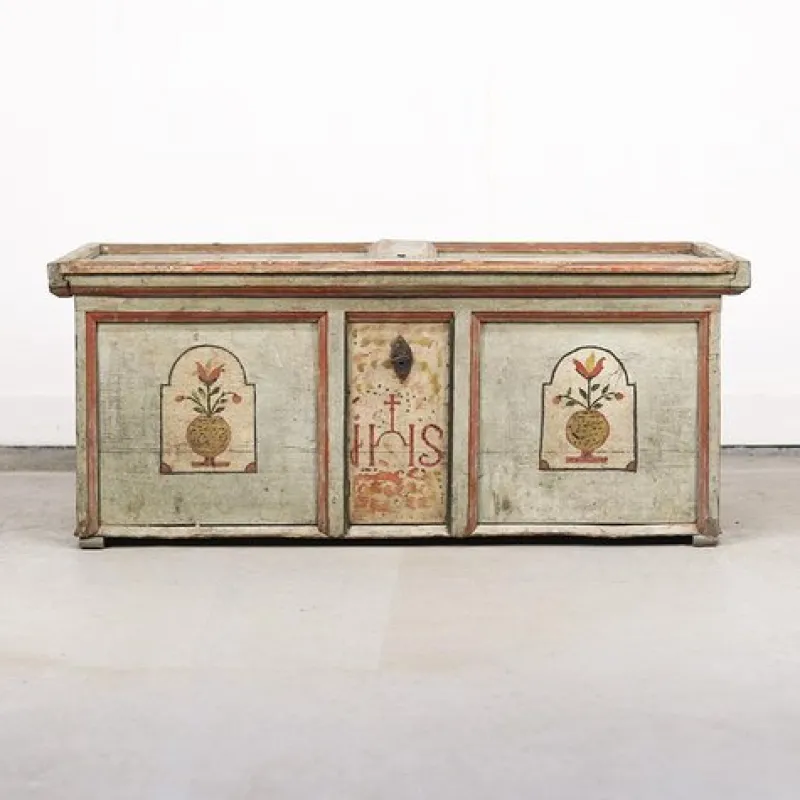 New Pamono Painted Folk Art Chest