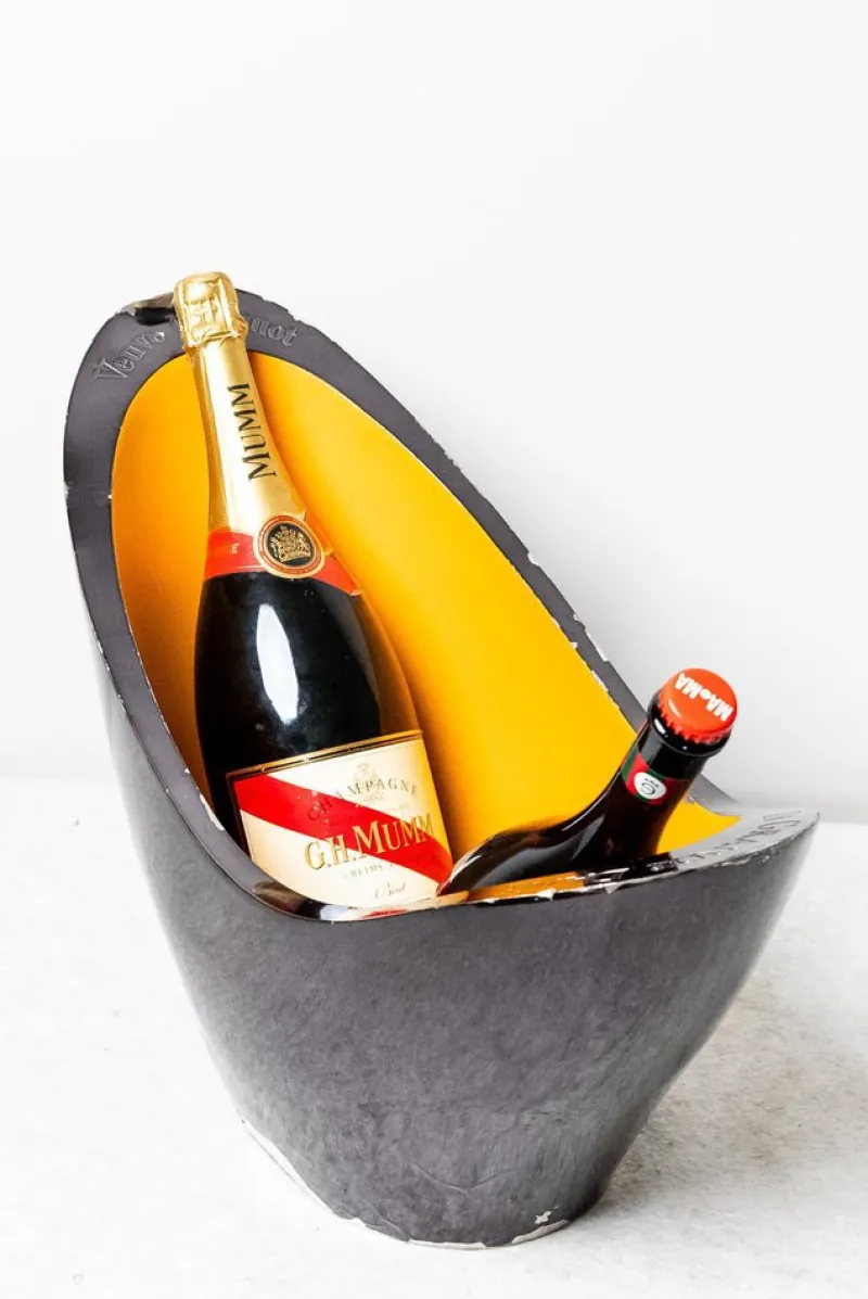 Pamono Painted Steel Champagne Coolers from Veuve Clicquot, 1980, Set of 2> Ice Buckets & Wine Coolers