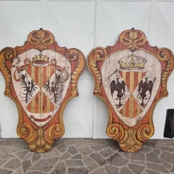 Pamono Painted Wooden Noble Shields, 1920s, Set of 2><noscript><img width=