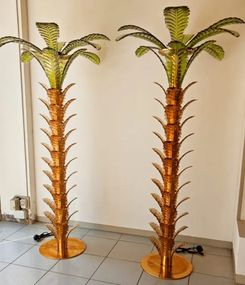 Pamono Palm Tree Floor Lamps in Brass & Murano Glass, Set of 2> Floor Lamps