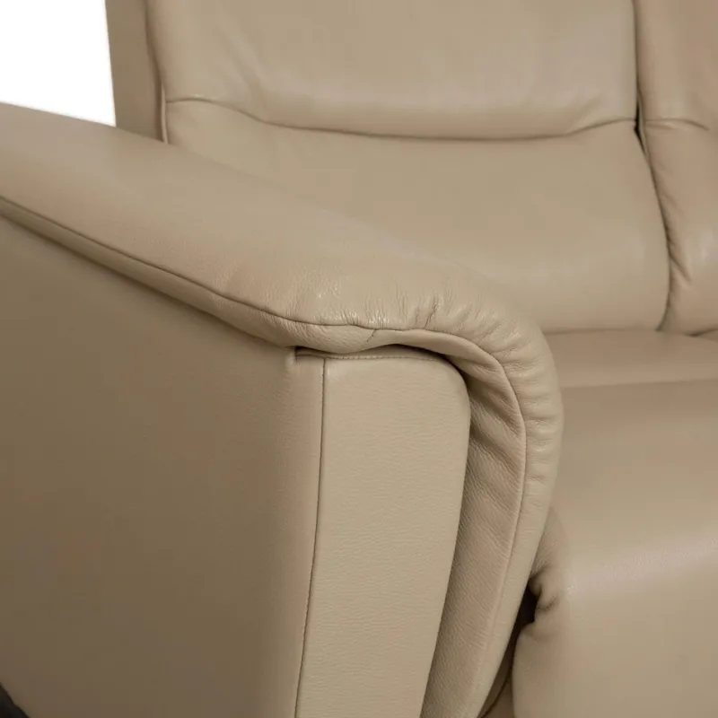 Pamono Panorama 3-Seater and 2-Seater Sofa in Beige Leatherfrom Stressless, Set of 2> Living Room Sets