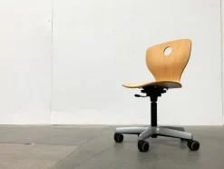 Pamono Pantomove Children Swivel Chair by Verner Panton for VS Möbel><noscript><img width=