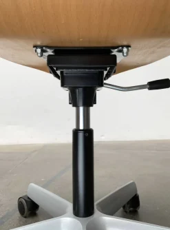 Pamono Pantomove Children Swivel Chair by Verner Panton for VS Möbel><noscript><img width=