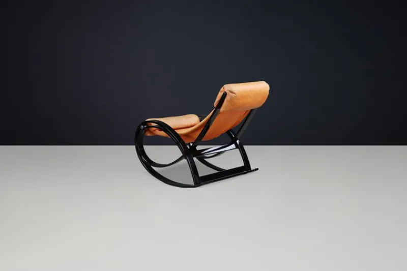 Pamono Patinated Cognac Leather Sgarsul Rocking Chair by Gae Aulenti for Poltronova, 1960s