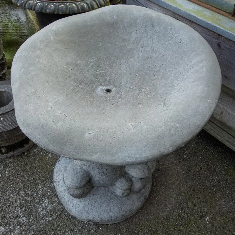 Pamono Patinated Gray Concrete Mushrooms Chairs> Garden Accessories