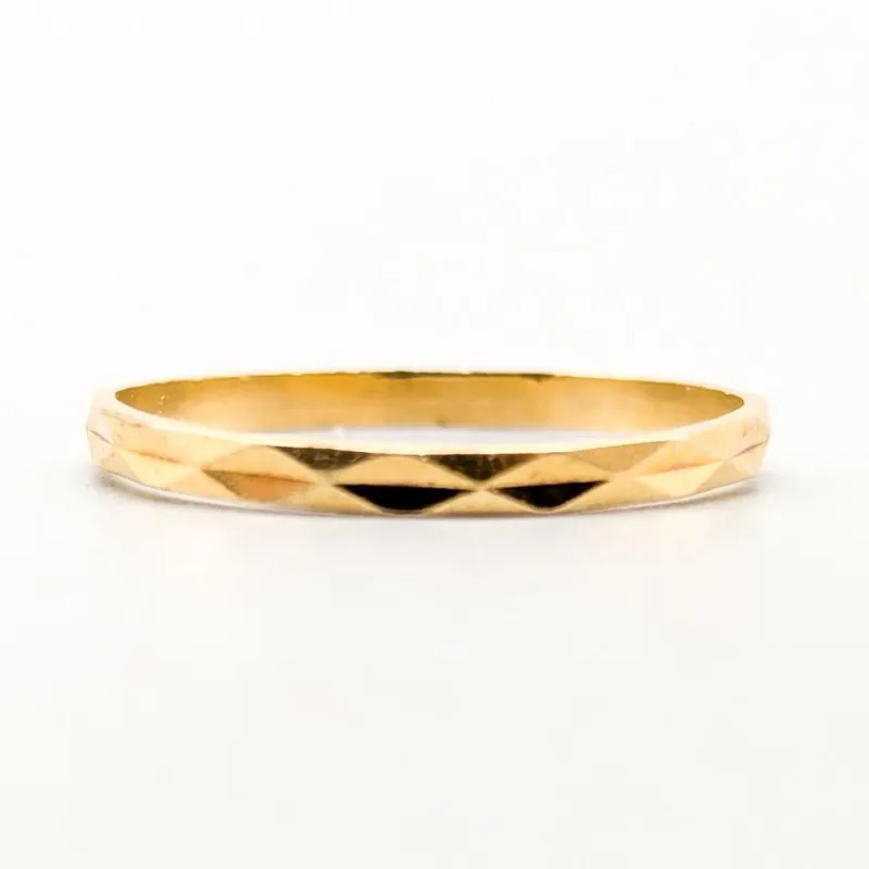 Pamono Patterned Ring in 18k Gold> Rings