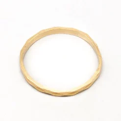 Pamono Patterned Ring in 18k Gold> Rings