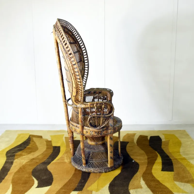 Pamono Peacock Chair in Rattan and Wicker, 1974> Garden Seating
